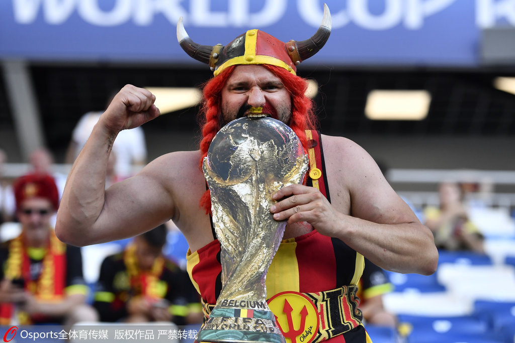 塞内加尔轻取德国，马丁内利高光表现